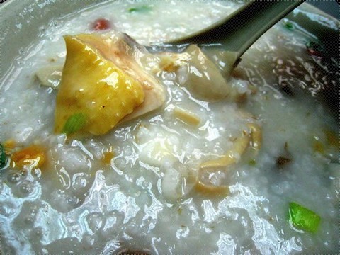 乜都有 明记鸡杂粥 in yau ma tei