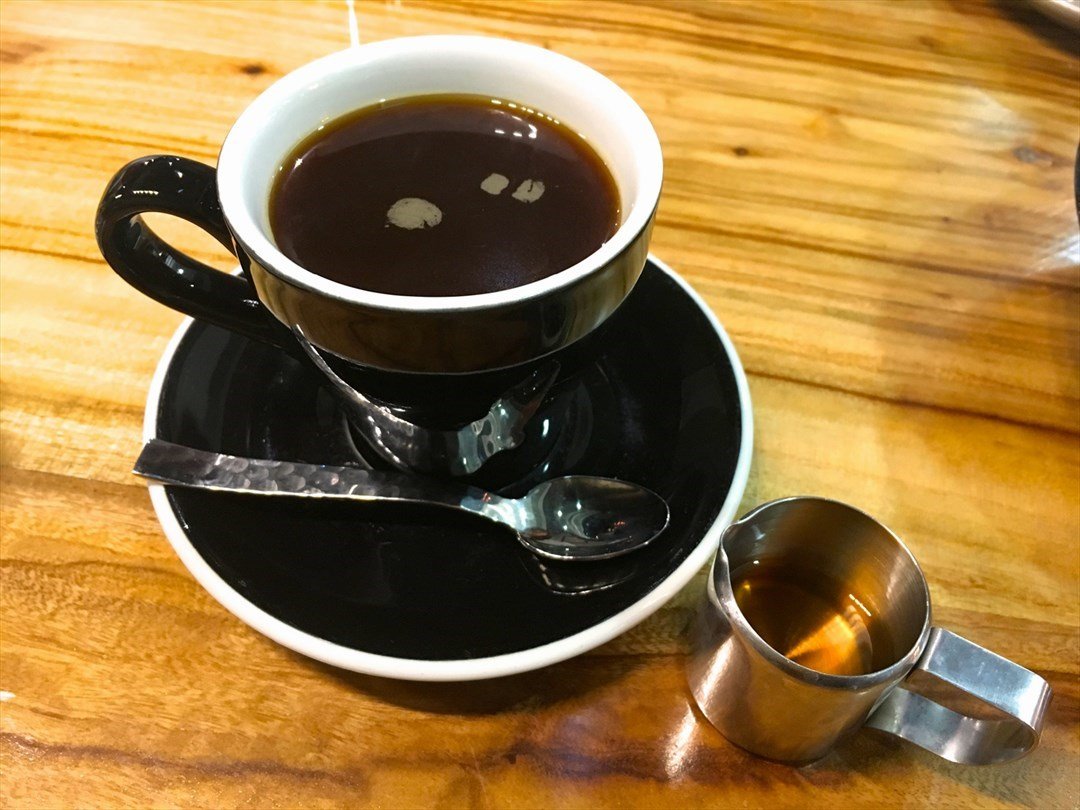 餐厅 香港 观塘 coffee art 食记  鲜生姜咖啡实属第一次见,不要加奶