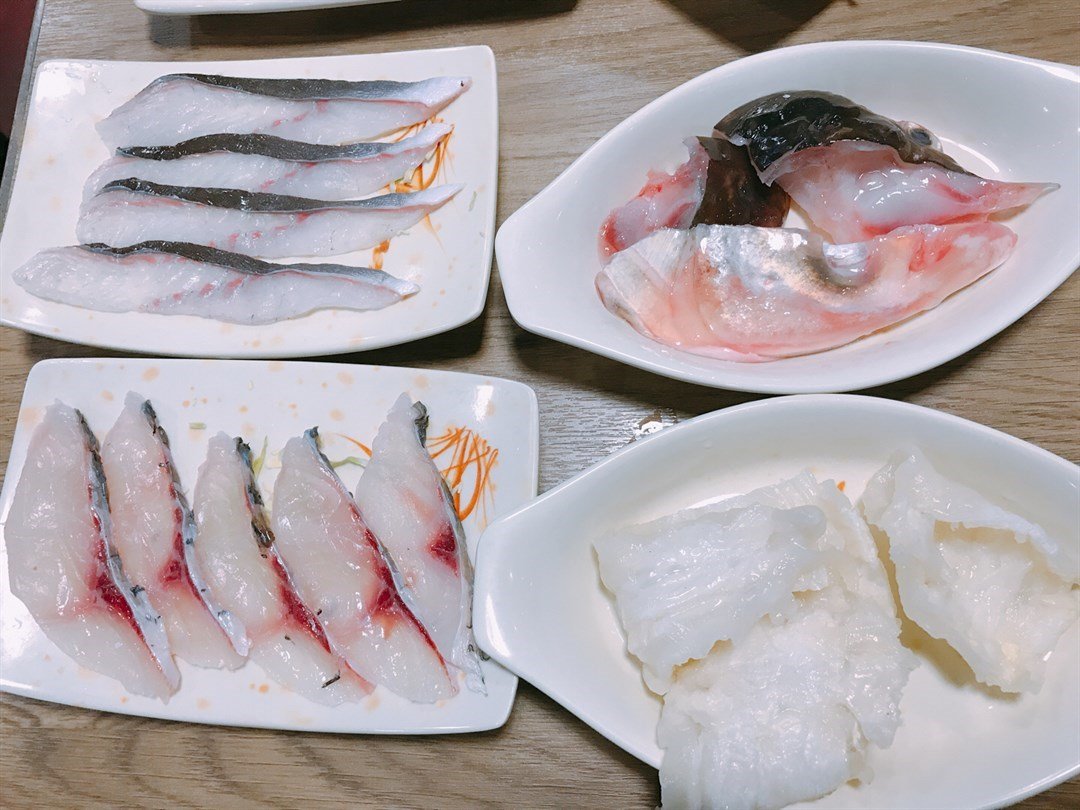 鲩鱼片,白鳝片,新鲜鱼云