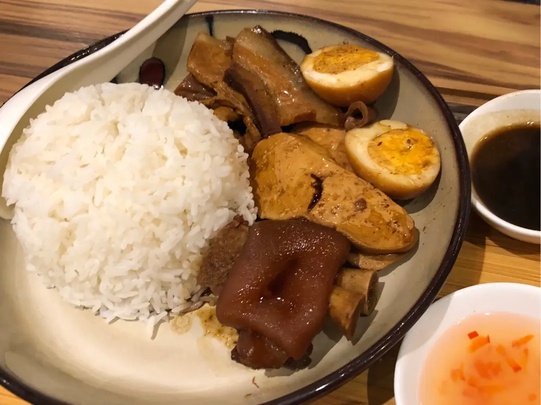 招牌卤水杂烩饭 $ 60
