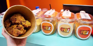 Chok住食!葵广新店香脆炸鸡任落调味粉(有片)