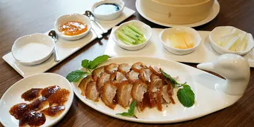 北京师傅驻场 抵食片皮鸭切出108片