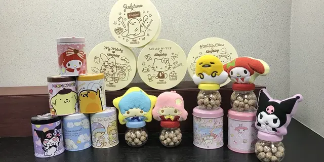 冬日士多啤梨祭  Sanrio甜品甜蜜過聖誕（有片）