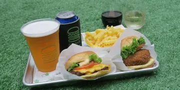 紐約人氣漢堡店月尾抵港  脆炸大菇流心芝士漢堡率先試（有片）