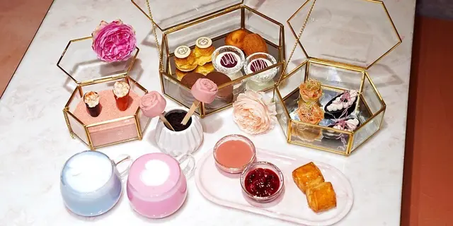 精緻紅寶石朱古力下午茶 尖東新開山茶花主題西日餐廳(有片)