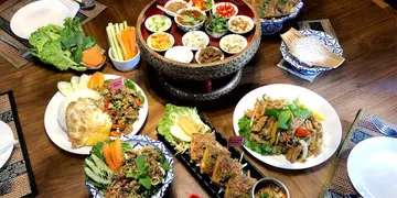 【无绿不欢Green Monday】尖沙咀味道正宗素泰菜