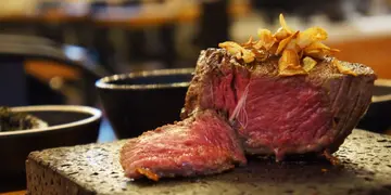 【2019回顾】石烧牛热潮!5大肉食兽精选石烧牛店 (有片)