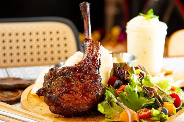 【識食攻略】搞怪玩味 人氣打卡樓上Cafe!