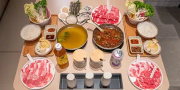 啟德全新高CP值火鍋店 亞洲風味湯底×自煮炊飯
