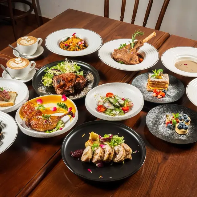 Elegant French cuisine in Central