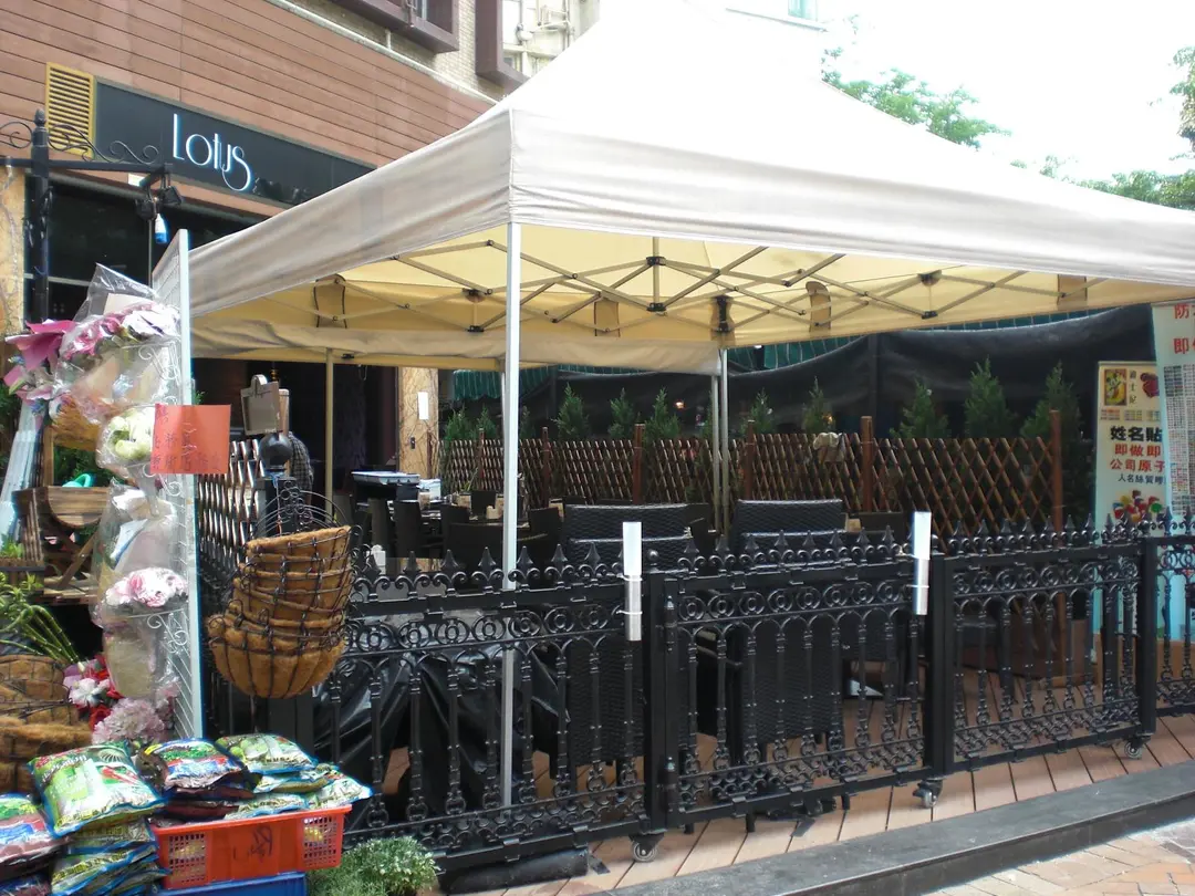 Lotus Seafood Bar and Grill