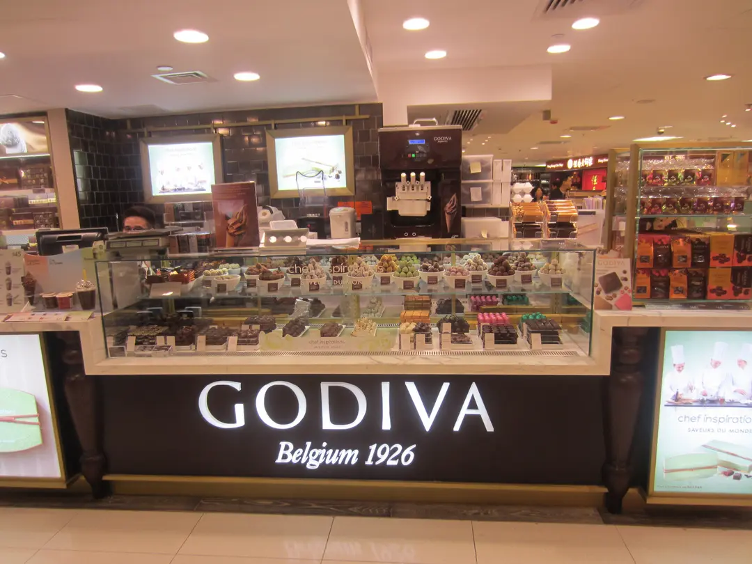 Godiva Chocolatier Western Chocolate/Candy Shop in Causeway Bay Sogo