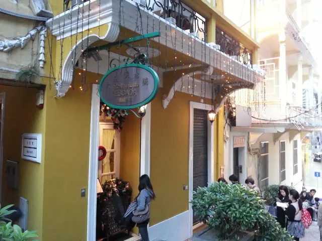 Restaurante ESCADA-door-photo