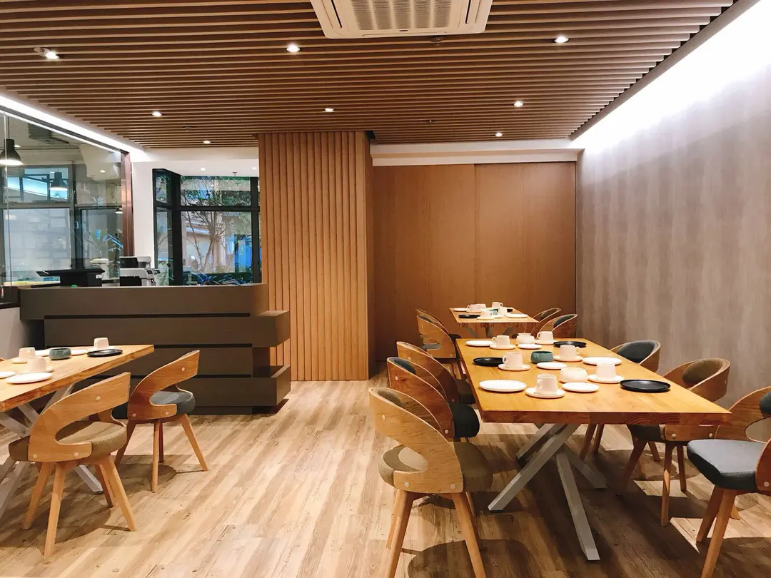 Phytisserie Western Upperfloor Cafe in Kwun Tong Hong Kong