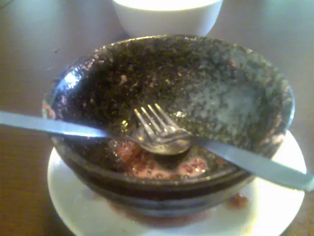 二個人先岩岩好食得曬