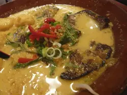脫脂牛脷叻沙