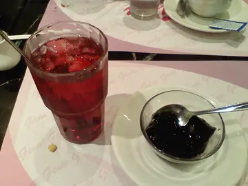 餐飲自選凍利賓立同涼粉