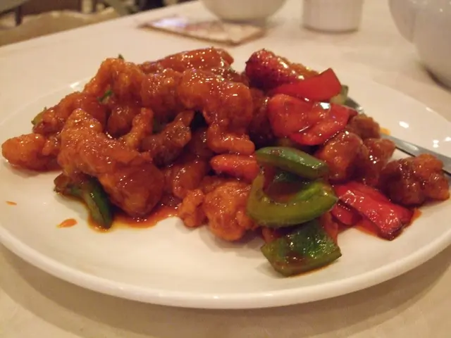 士多啤梨生炒骨