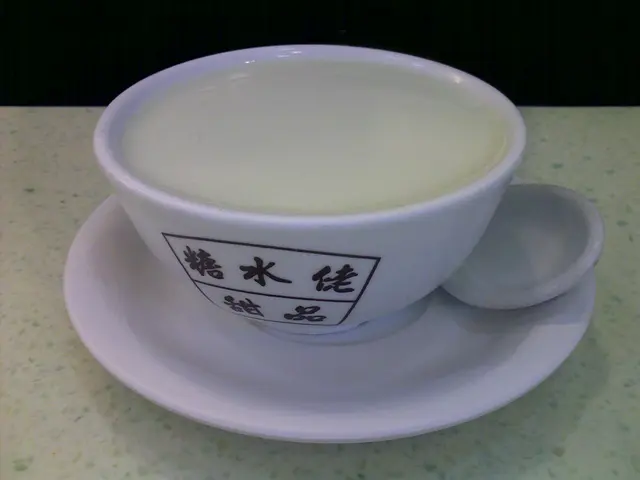 薑汁蛋白燉鮮奶 