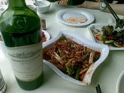前菜：砵砵雞，配紅酒