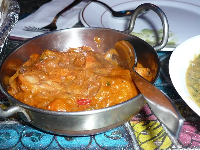 特濃鮮茄鑊仔烤雞!