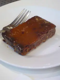 Brownie w/ Caramel Sauce