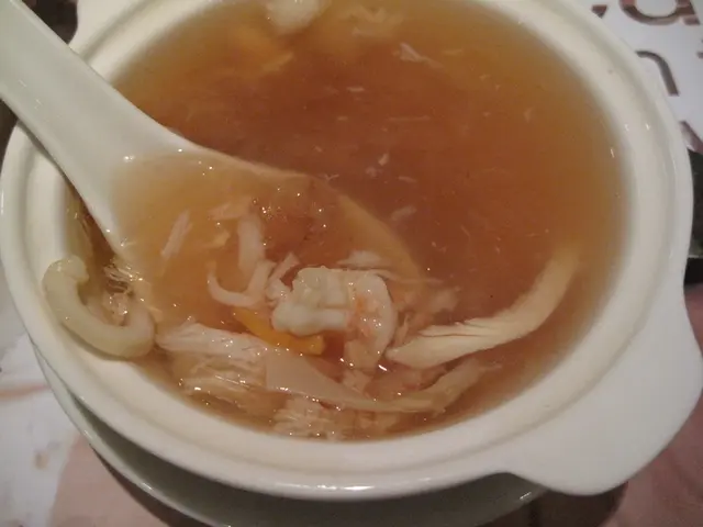 鮑魚魚翅湯, 算相當足料