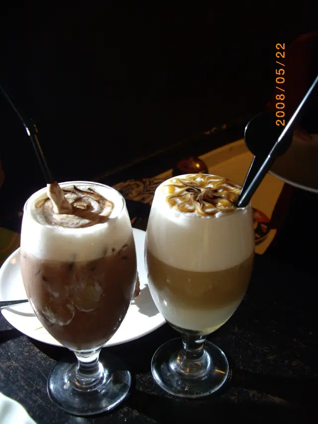 Drinks: coffee and Chocolate