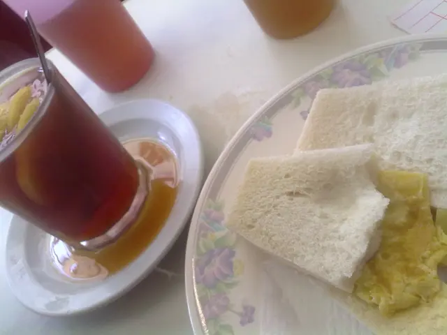 餵食的我吃了一半^^