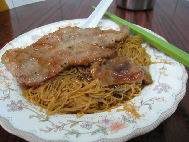 一試難忘豬扒撈麵+辣