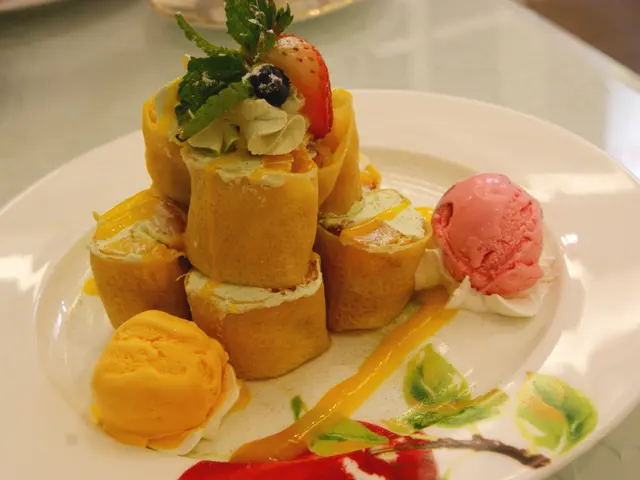 三色綠茶班戟卷