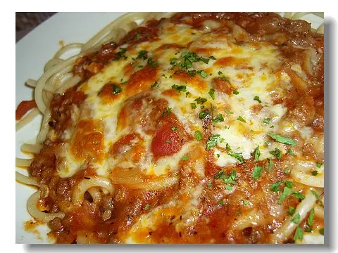 芝士焗肉醬意粉