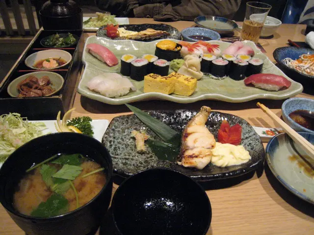 成枱面野食,,,份量足夠2人食