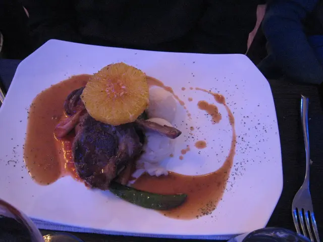 香煎紐西蘭BB羊架伴紅酒汁