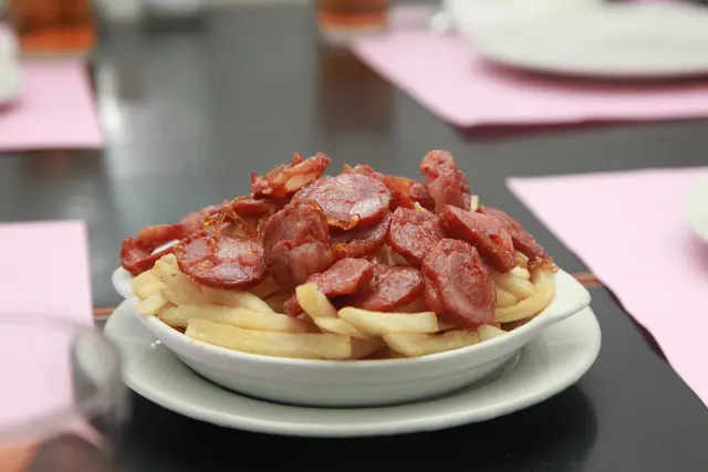 葡式臘腸好Salty