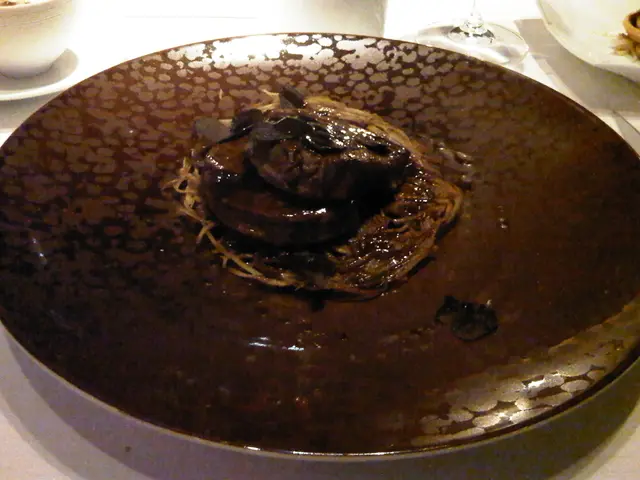 男人之main: Le Biche