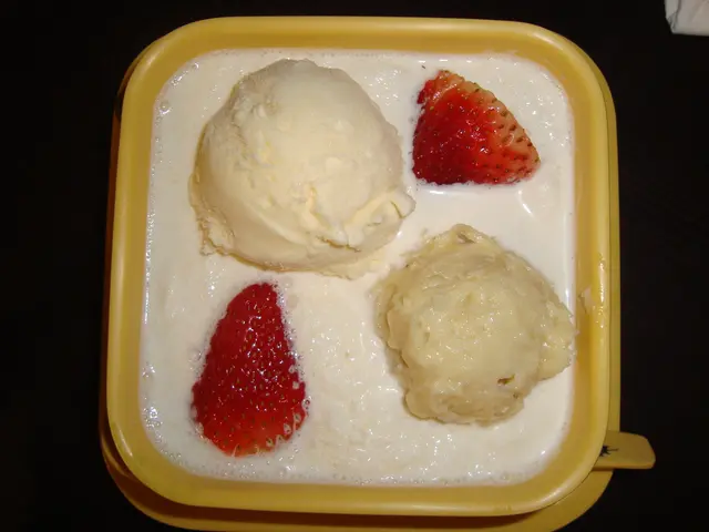  雪山榴槤配雲厘拿雪糕