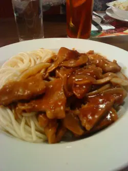 什菌自然豬背肉意粉~ 磨菇汁唔夠味..