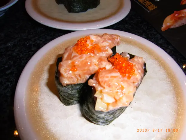 spicy salmon sushi