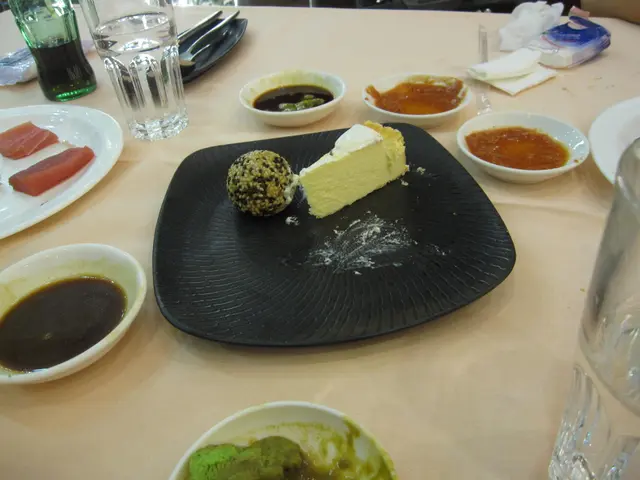 NEWYORK CHEESE CAKE & 芝麻煎堆仔