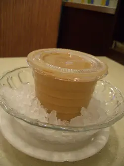 镇店冰镇奶茶
