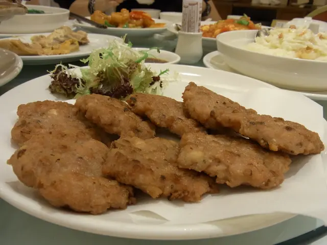 煎鹹魚肉餅, 無鹹魚味, 但肉餅超鹹
