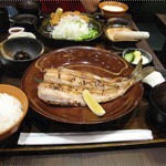 燒魚定食