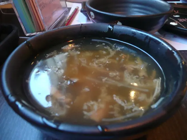 送既雞絲翅 (其實係粉絲hahhaa)