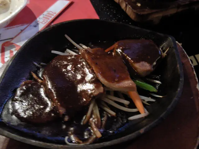 軟滑牛舌,醬汁不錯,但我比較喜歡再薄身及再焦一點=]