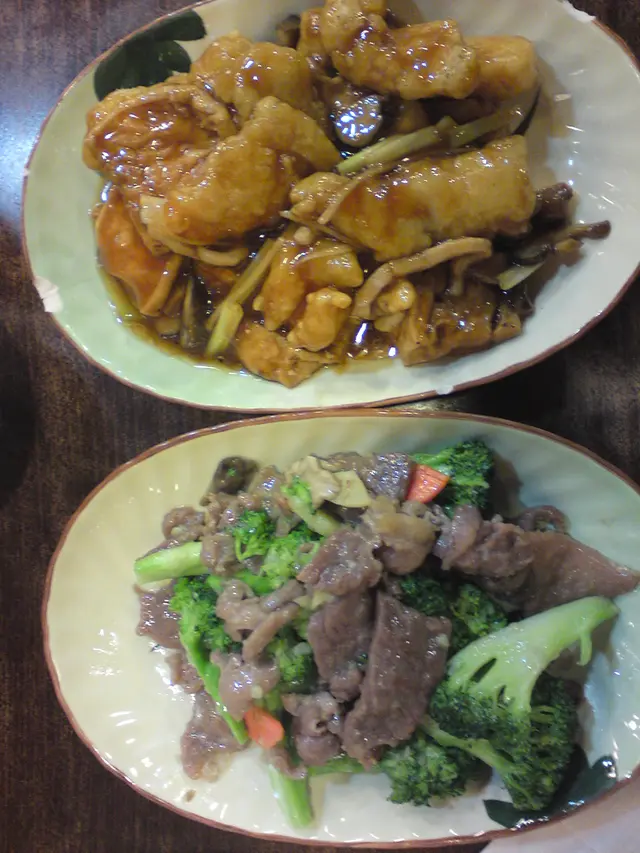 豆腐斑腩 & 西蘭花牛肉 