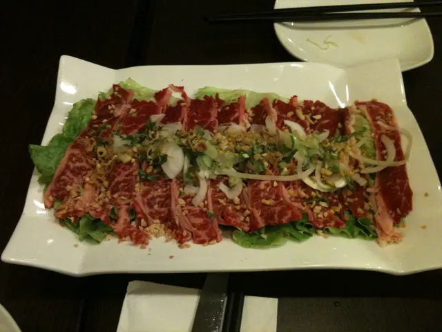 醋鍋牛肉,牛肉固然重要,但估唔到墊底既菜都好掂