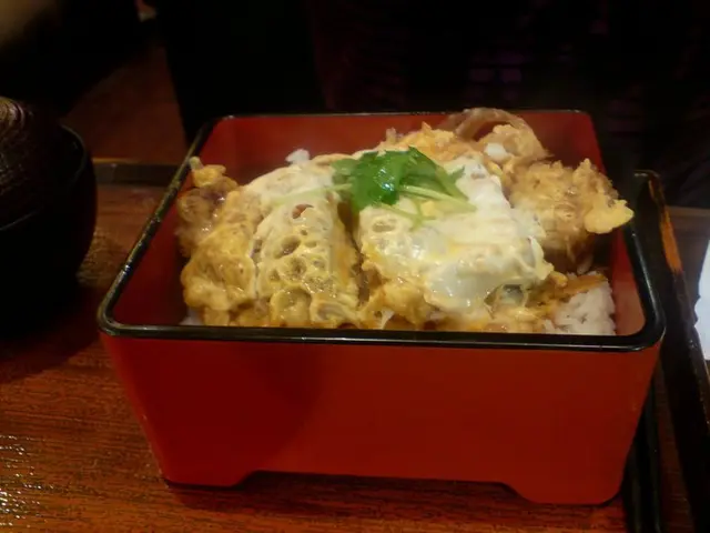 滑蛋雞肉定食