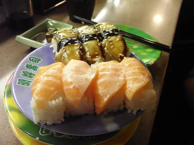 變色三文魚加鯇魚壽司