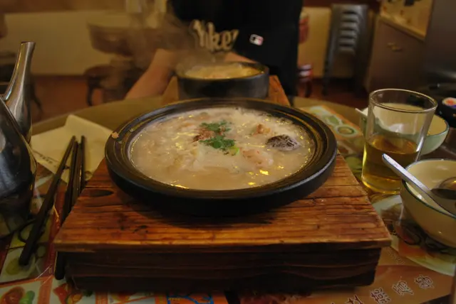 湯底好鹹~總之唔好食!!!